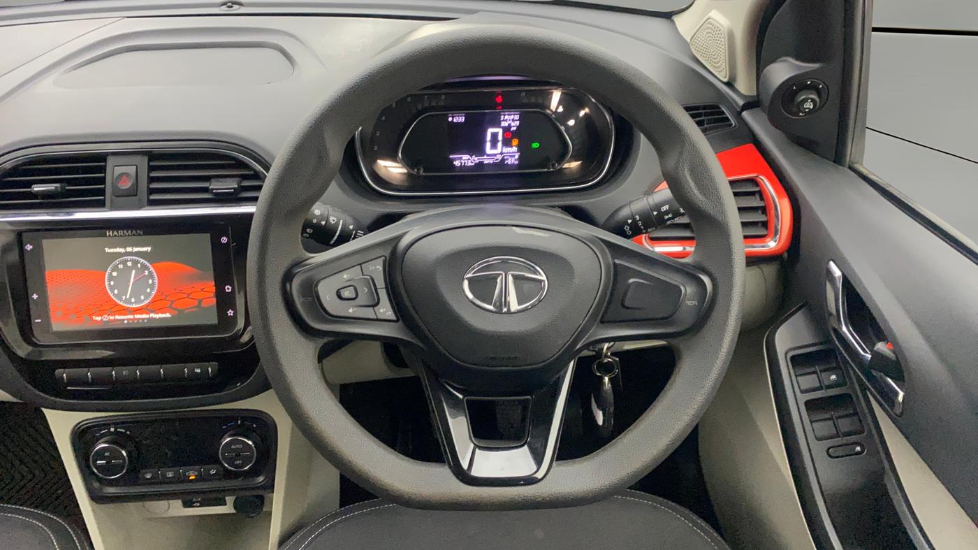 2023 Tata Tiago XZ PLUS PETROL, Petrol, Manual, 45,735 km, Steering Wheel Close Up