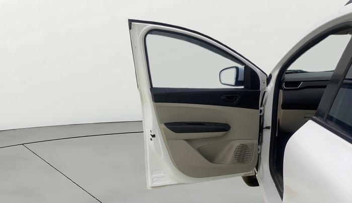 2021 Renault TRIBER RXT, Petrol, Manual, 37,725 km, LHS Front Door