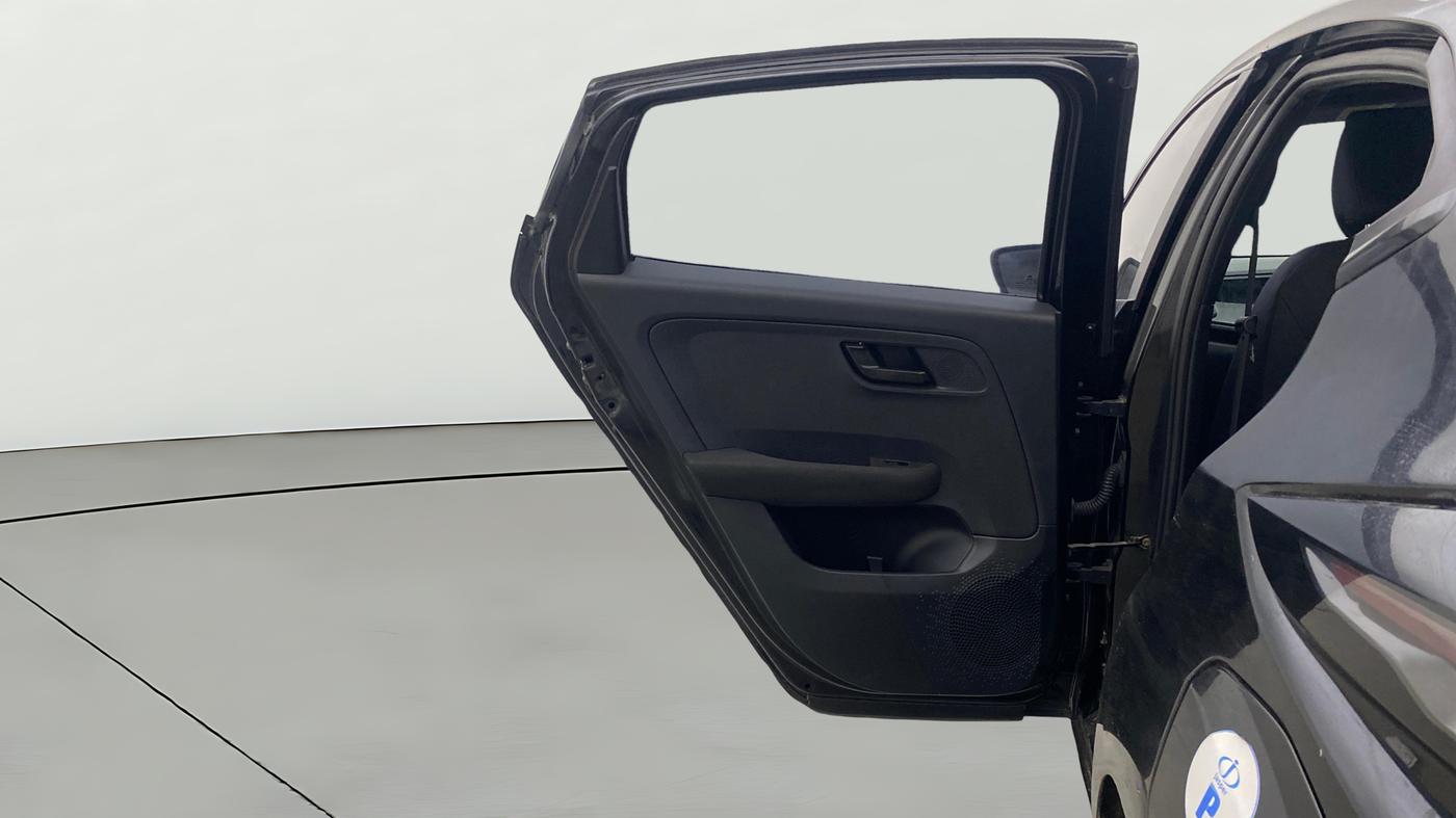 2023 Tata ALTROZ  XZA Plus Sunroof Dark Edition, Petrol, Automatic, 44,542 km, LHS Rear Door