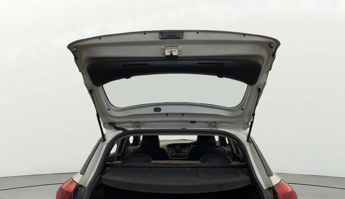 2017 Hyundai Elite i20 SPORTZ 1.2, Petrol, Manual, 42,150 km, Boot Door Open