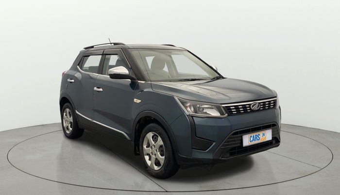 2021 Mahindra XUV300 1.5 W6 MT, Diesel, Manual, 45,062 km, Right Front Diagonal