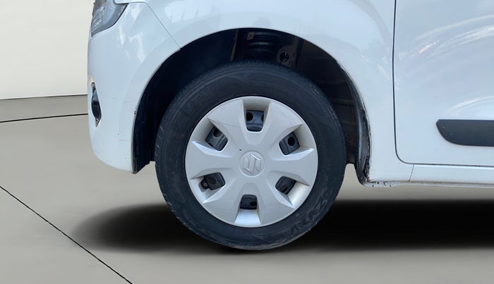 2020 Maruti New Wagon-R VXI 1.2 AMT, Petrol, Automatic, 28,499 km, Left Front Wheel