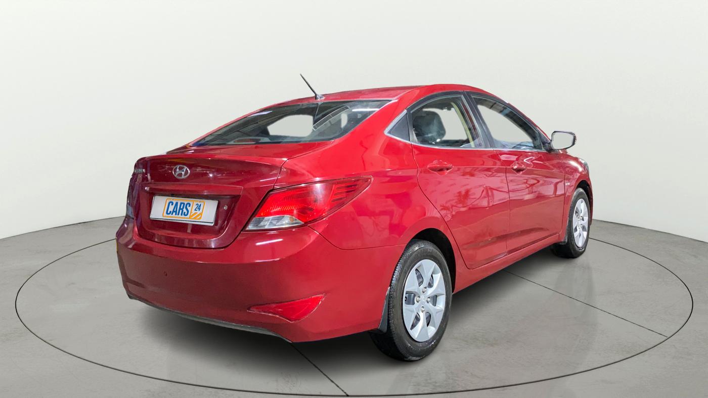 2015 Hyundai Verna FLUIDIC 4S 1.4 VTVT, Petrol, Manual, 23,905 km, Right Back Diagonal