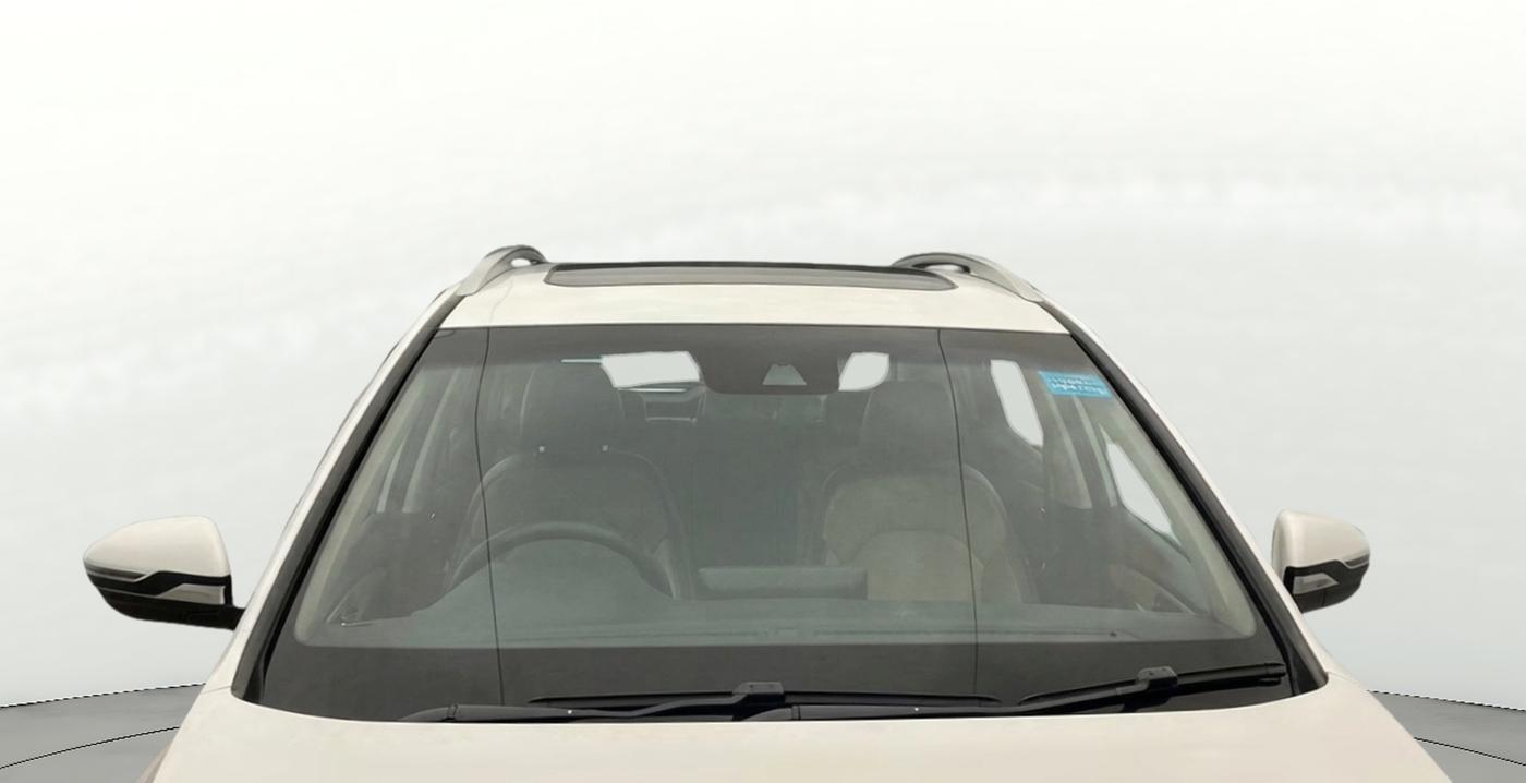 2023 MG HECTOR SAVVY PRO 1.5 TURBO CVT PETROL, Petrol, Automatic, 1,02,801 km, Front Windshield