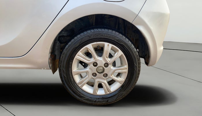 2016 Tata Tiago XZ PETROL, Petrol, Manual, 65,373 km, Left Rear Wheel