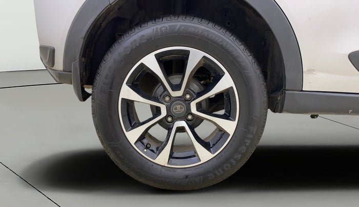 2020 Tata NEXON XZA PLUS (O) PETROL, Petrol, Automatic, 60,209 km, Right Rear Wheel