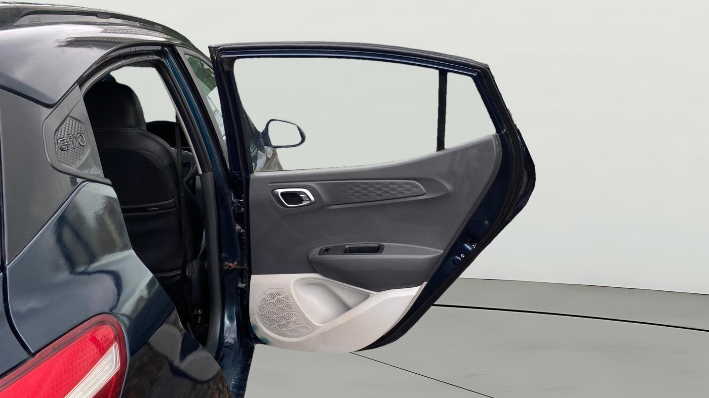 2020 Hyundai GRAND I10 NIOS SPORTZ AMT 1.2 KAPPA VTVT, Petrol, Automatic, 37,821 km, RHS Rear Door