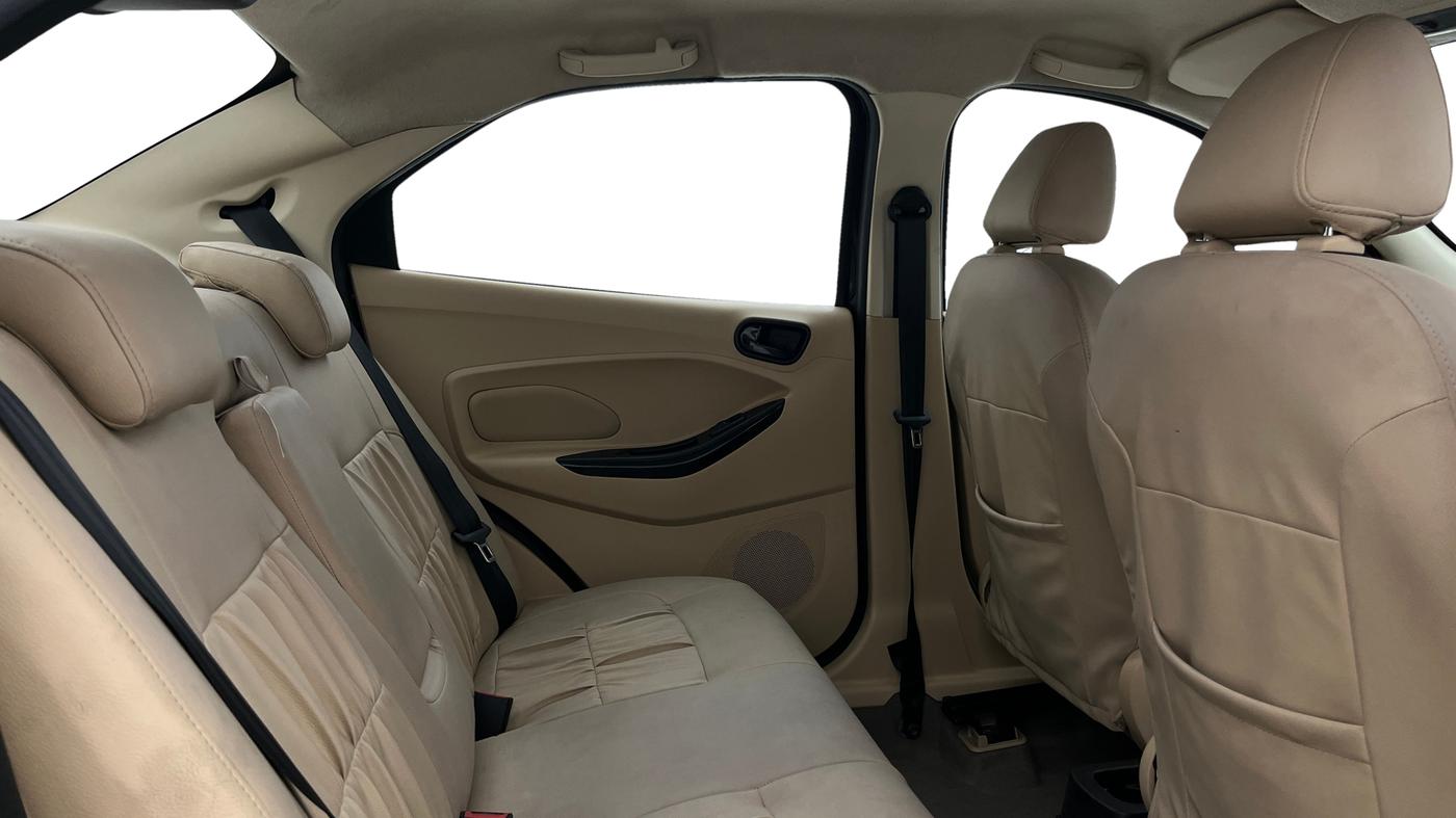 2015 Ford Figo Aspire TREND 1.2 PETROL, Petrol, Manual, 1,05,000 km, Right Side Rear Door Cabin