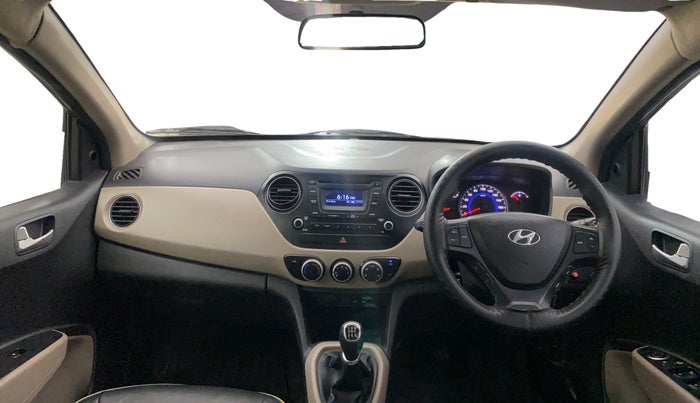 2016 Hyundai Grand i10 SPORTZ 1.2 KAPPA VTVT, Petrol, Manual, 78,709 km, Dashboard