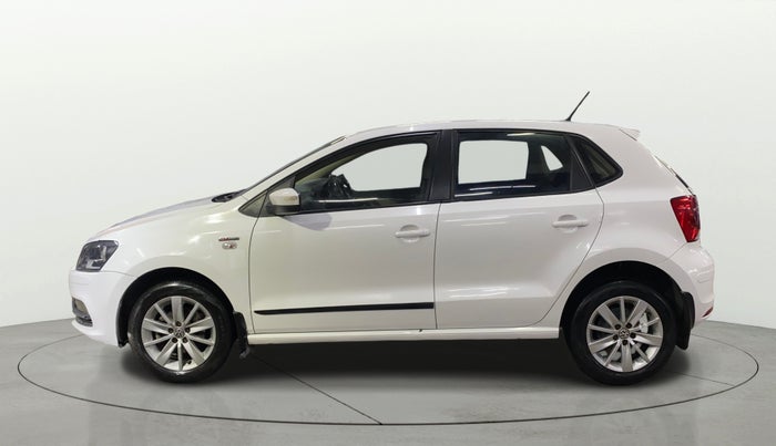 2015 Volkswagen Polo HIGHLINE1.2L, Petrol, Manual, 60,356 km, Left Side
