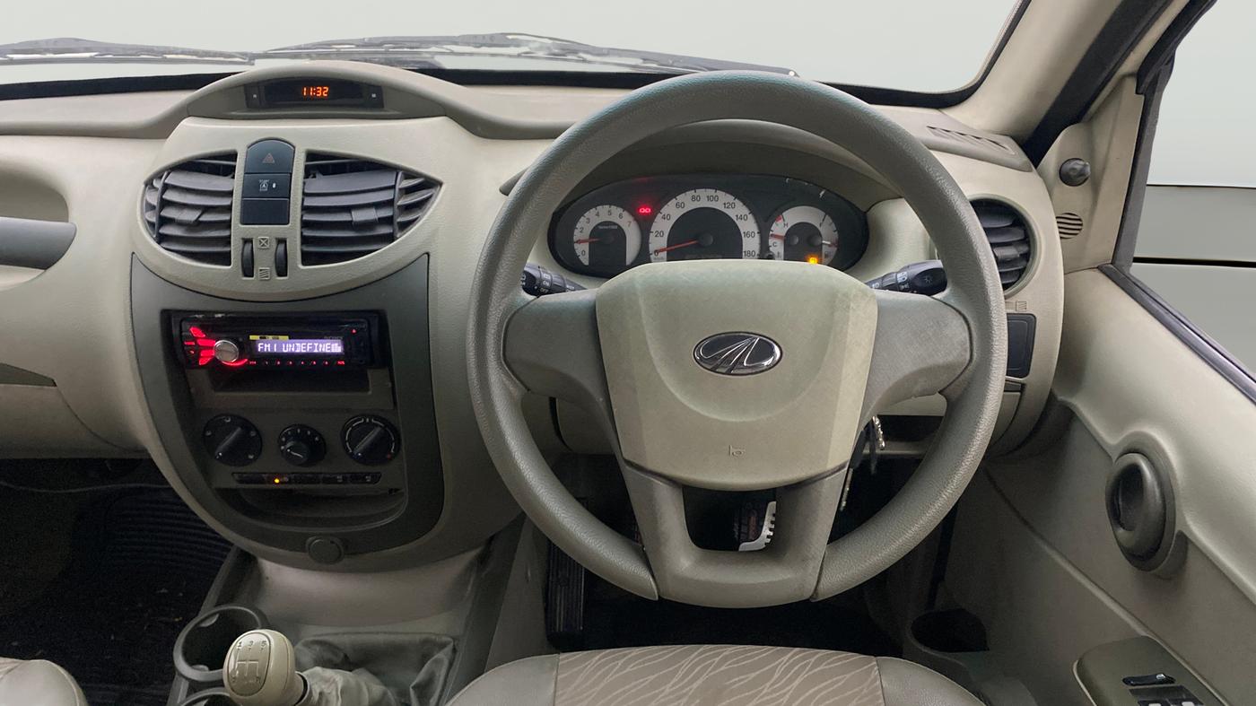 2013 Mahindra Quanto C4, Diesel, Manual, 48,755 km, Steering Wheel Close Up