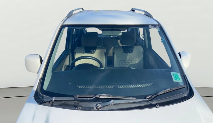 2017 Maruti Wagon R 1.0 VXI, CNG, Manual, 55,357 km, Front Windshield