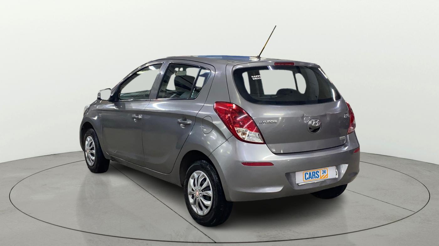 2013 Hyundai i20 MAGNA 1.2, Petrol, Manual, 70,859 km, Left Back Diagonal