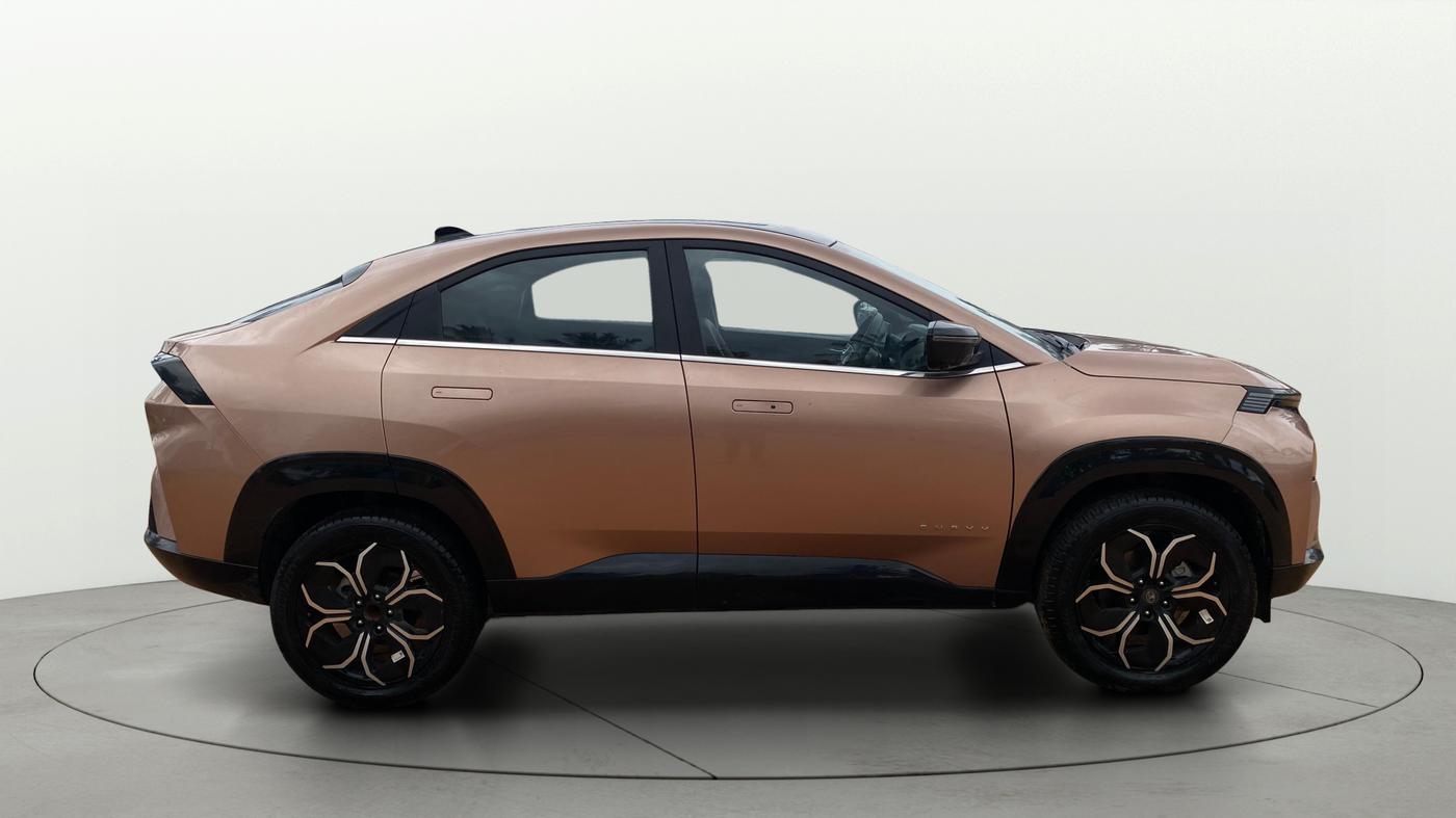 2024 Tata Curvv Accomplished Plus A 1.2 Hyperion GDI Petrol 6MT, Petrol, Manual, 1,757 km, Right Side View