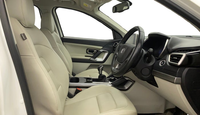 2021 Tata Safari XZ PLUS, Diesel, Manual, 1,00,883 km, Right Side Front Door Cabin