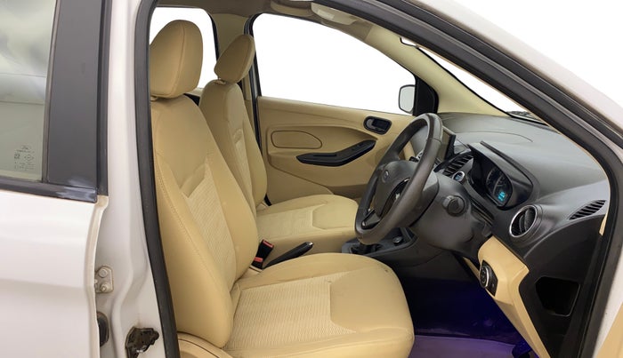 2019 Ford Figo Aspire TITANIUM1.5 DIESEL, Diesel, Manual, 1,16,244 km, Right Side Front Door Cabin