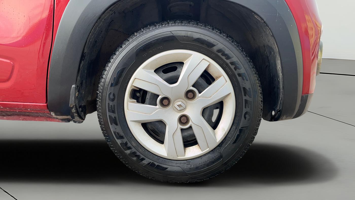 2018 Renault Kwid RXT 1.0 AMT (O), Petrol, Automatic, 59,064 km, Right Front Wheel