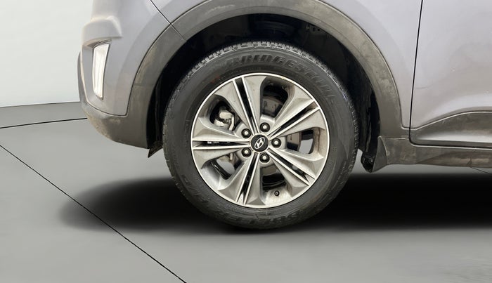 2017 Hyundai Creta SX PLUS AT 1.6 PETROL, Petrol, Automatic, 28,281 km, Left Front Wheel