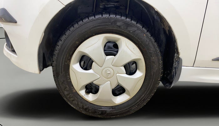 2017 Tata Tiago XTA PETROL, Petrol, Automatic, 50,338 km, Left Front Wheel