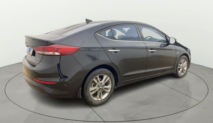 2017 Hyundai New Elantra 2.0 SX(O) AT PETROL, Petrol, Automatic, 1,07,578 km, Right Back Diagonal