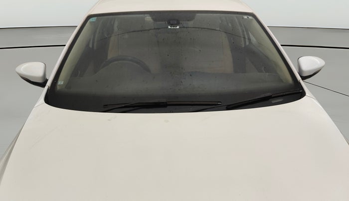 2014 Volkswagen Jetta COMFORTLINE TSI, Petrol, Manual, 1,11,587 km, Front Windshield