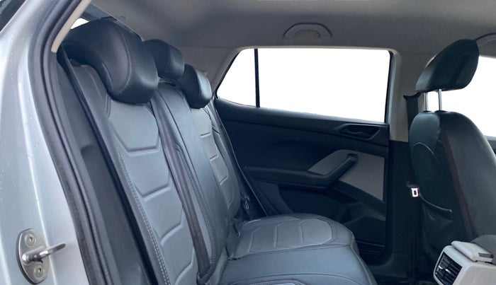 2022 Skoda KUSHAQ ACTIVE 1.0L TSI MT, Petrol, Manual, 84,819 km, Right Side Rear Door Cabin