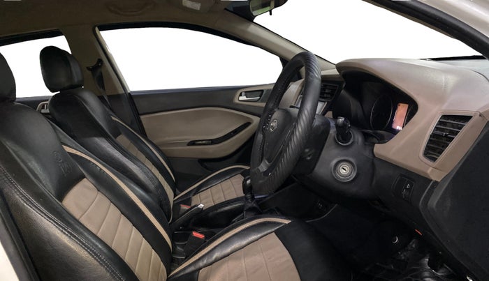 2019 Hyundai Elite i20 MAGNA PLUS 1.2, Petrol, Manual, 60,138 km, Right Side Front Door Cabin