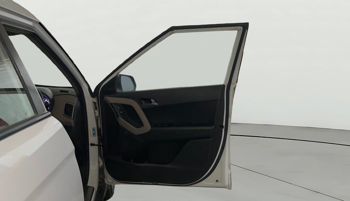 2016 Hyundai Creta SX PLUS 1.6 PETROL, Petrol, Manual, 58,958 km, RHS Front Door