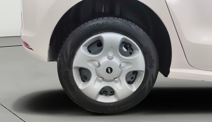 2017 Volkswagen Polo COMFORTLINE 1.2L, Petrol, Manual, 85,807 km, Right Rear Wheel