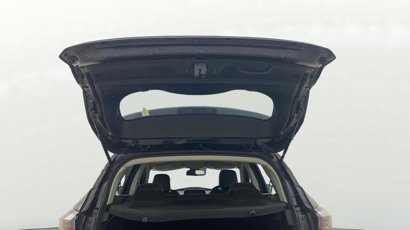 2021 Tata Harrier XZA PLUS 2.0L DARK EDITION, Diesel, Automatic, 94,343 km, Boot Door Open