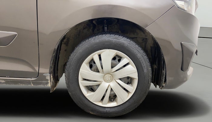 2018 Honda Amaze 1.5L I-DTEC S, Diesel, Manual, 1,28,066 km, Right Front Wheel