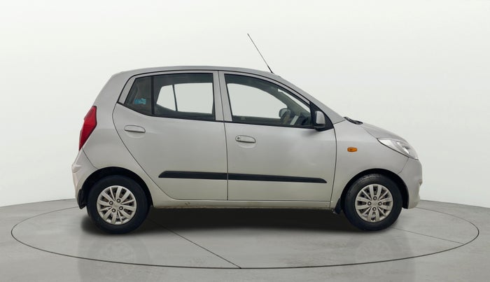2015 Hyundai i10 SPORTZ 1.1, Petrol, Manual, 47,598 km, Right Side View