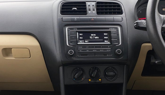 2016 Volkswagen Ameo HIGHLINE DSG 1.5 DIESEL , Diesel, Automatic, 1,01,196 km, Air Conditioner