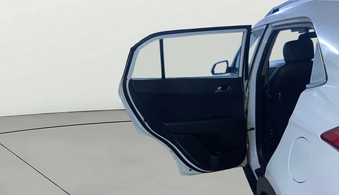 2017 Hyundai Creta SX PLUS 1.6 PETROL, Petrol, Manual, 76,961 km, LHS Rear Door