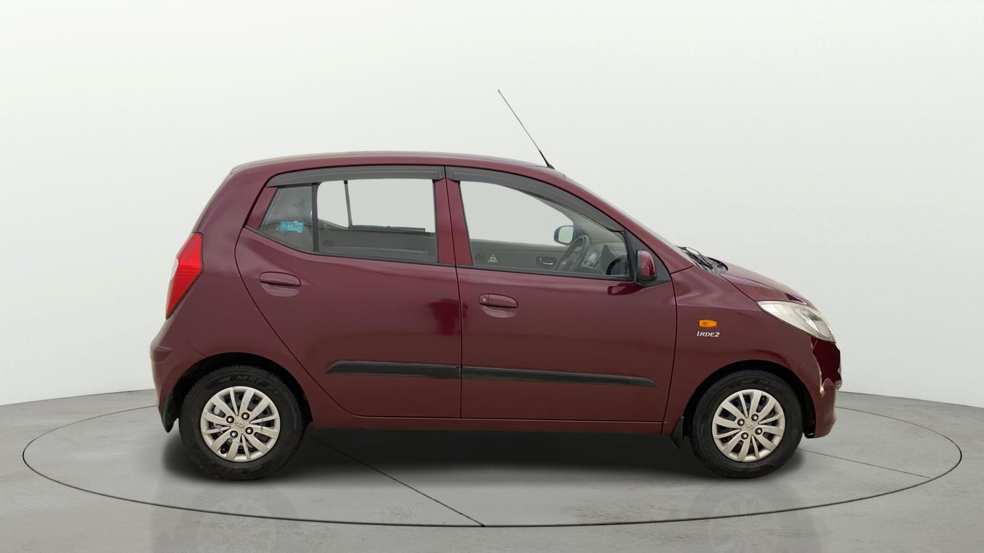 2014 Hyundai i10 SPORTZ 1.1, Petrol, Manual, 80,619 km, Right Side View