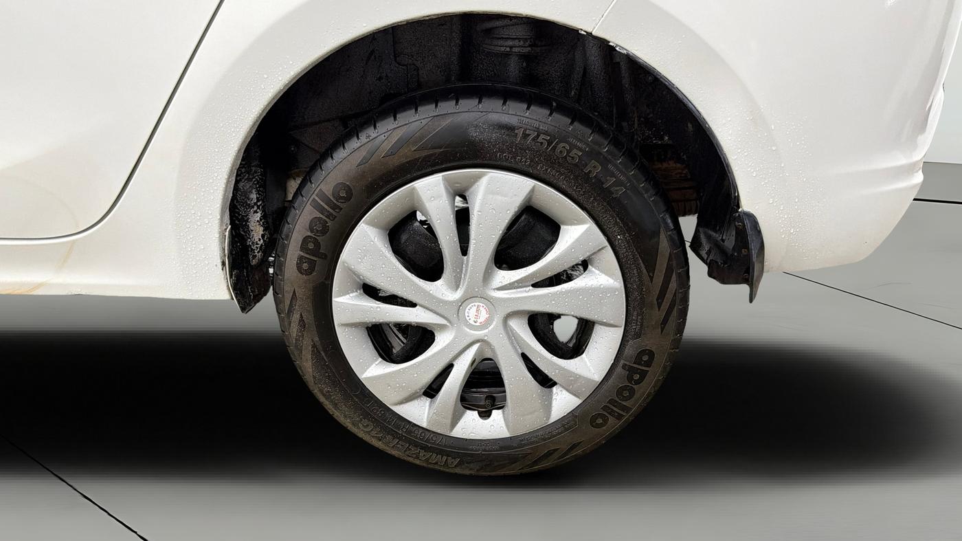 2024 Tata TIGOR XZ CNG, CNG, Manual, 79,353 km, Left Rear Wheel