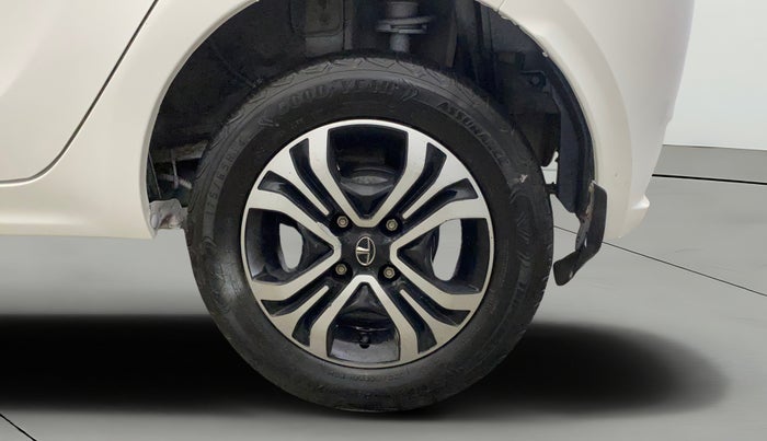2022 Tata Tiago XZ PLUS CNG, CNG, Manual, 47,064 km, Left Rear Wheel
