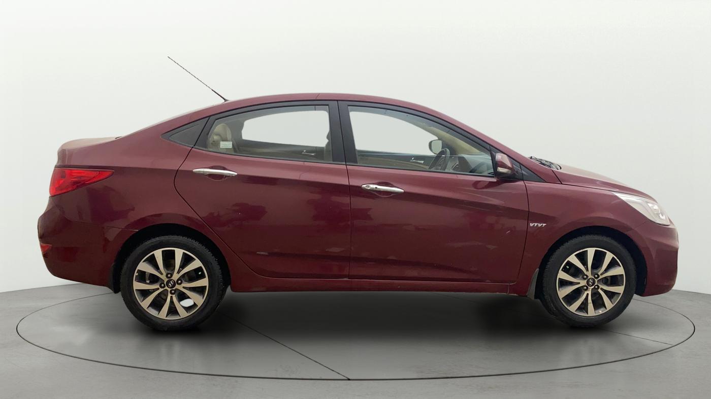 2013 Hyundai Verna FLUIDIC 1.6 VTVT SX, Petrol, Manual, 52,089 km, Right Side View