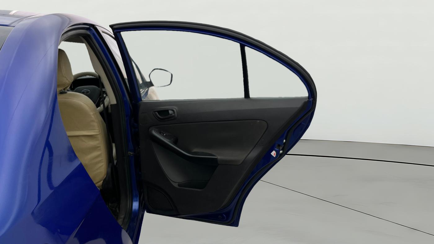 2015 Tata Zest XMS PETROL, Petrol, Manual, 69,960 km, RHS Rear Door