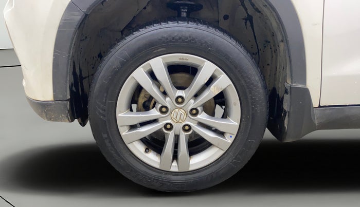 2016 Maruti Vitara Brezza ZDI, Diesel, Manual, 96,833 km, Left Front Wheel