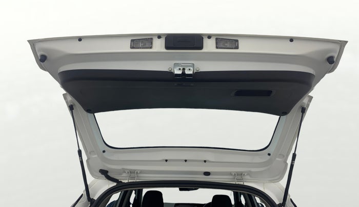 2022 KIA SONET HTK PLUS 1.5, Diesel, Manual, 67,042 km, Boot Door Open