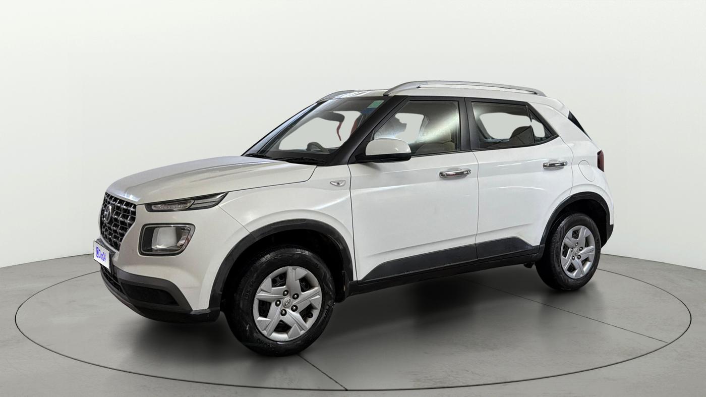 2020 Hyundai VENUE S 1.2, Petrol, Manual, 35,837 km, Left Front Diagonal