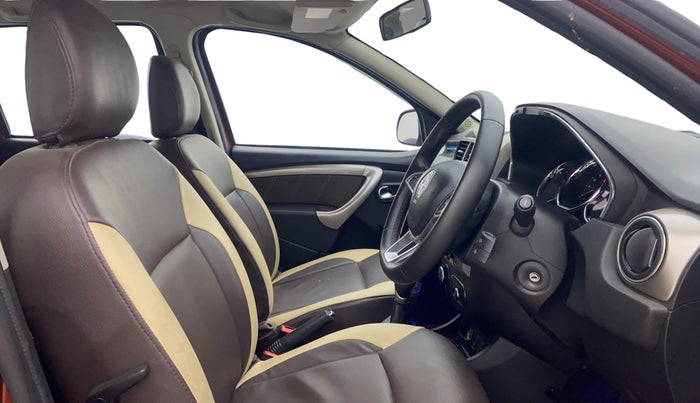 2020 Renault Duster RXZ 1.3 TURBO PETROL CVT, Petrol, Automatic, 38,702 km, Right Side Front Door Cabin