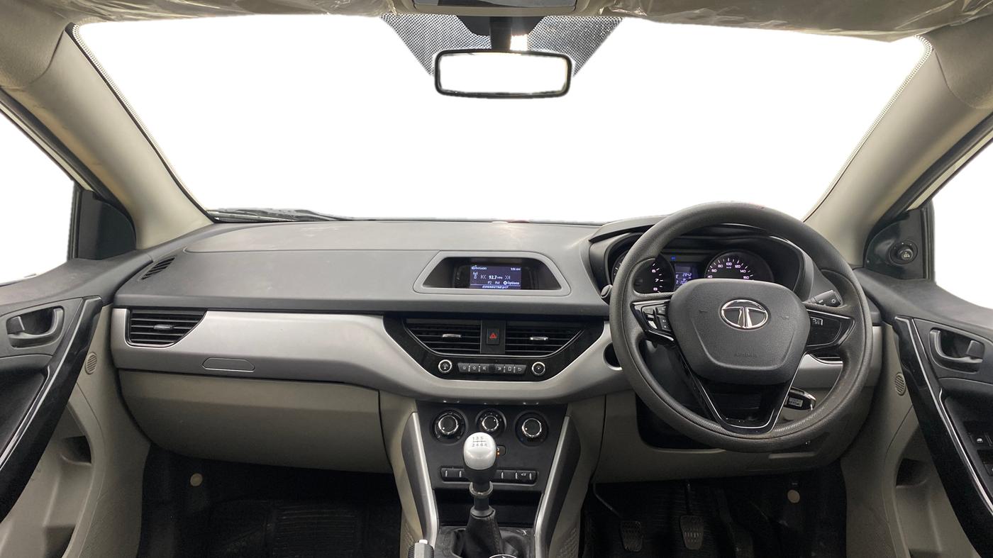 2018 Tata NEXON XM PETROL, Petrol, Manual, 42,094 km, Dashboard