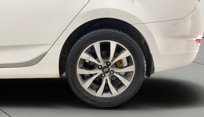 2014 Hyundai Verna FLUIDIC 1.4 CRDI CX, Diesel, Manual, 98,279 km, Left Rear Wheel