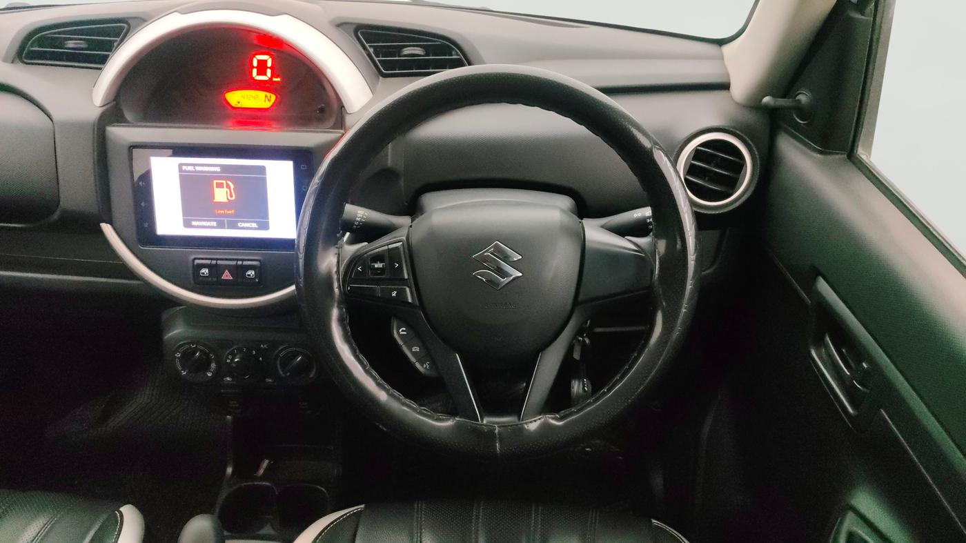 2020 Maruti S PRESSO VXI PLUS AMT, Petrol, Automatic, 47,235 km, Steering Wheel Close Up