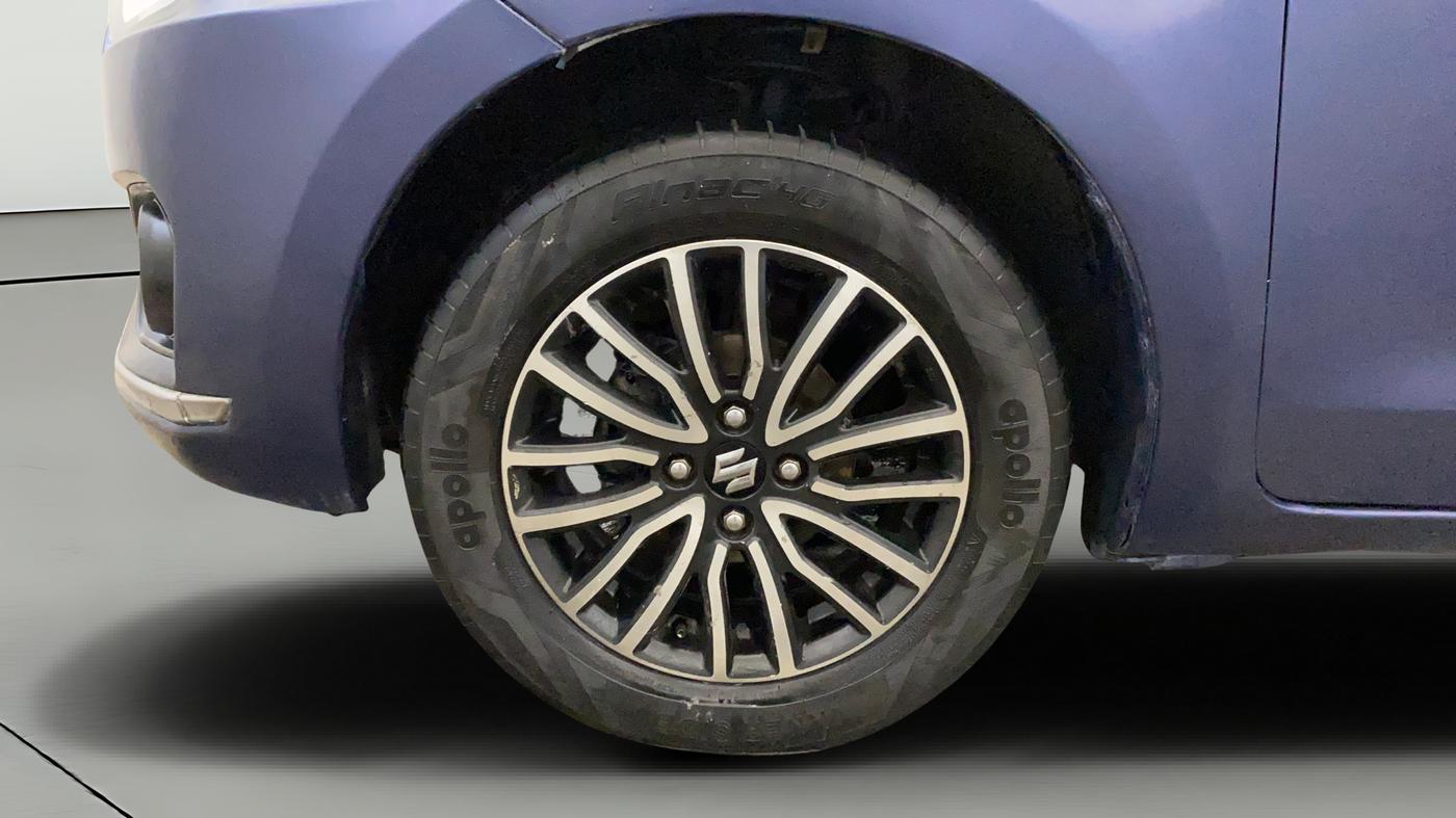 2019 Maruti Dzire ZXI PLUS AMT, CNG, Automatic, 96,062 km, Left Front Wheel