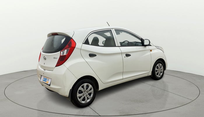 2018 Hyundai Eon MAGNA +, Petrol, Manual, 15,357 km, Right Back Diagonal