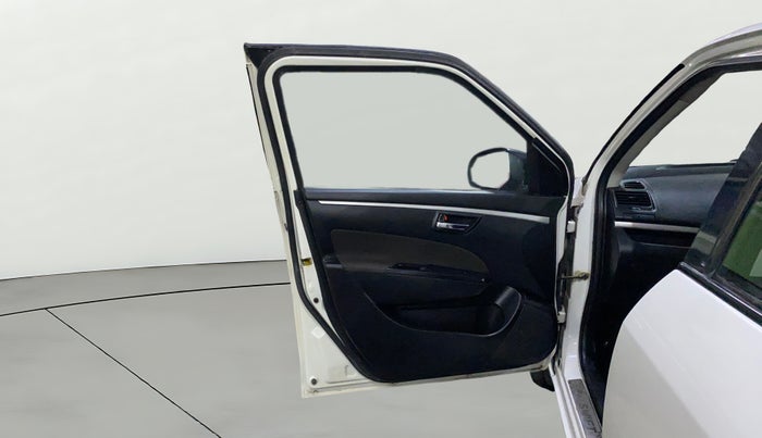 2016 Maruti Swift VXI, Petrol, Manual, 94,556 km, LHS Front Door