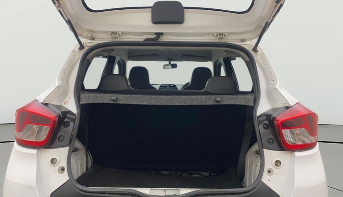 2016 Renault Kwid RXT 1.0 AMT, Petrol, Automatic, 74,586 km, Boot Open Zoomed View